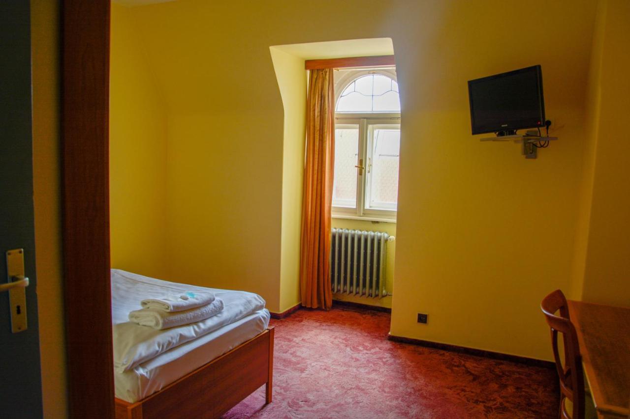 Hotel Praha Liberec Exterior photo