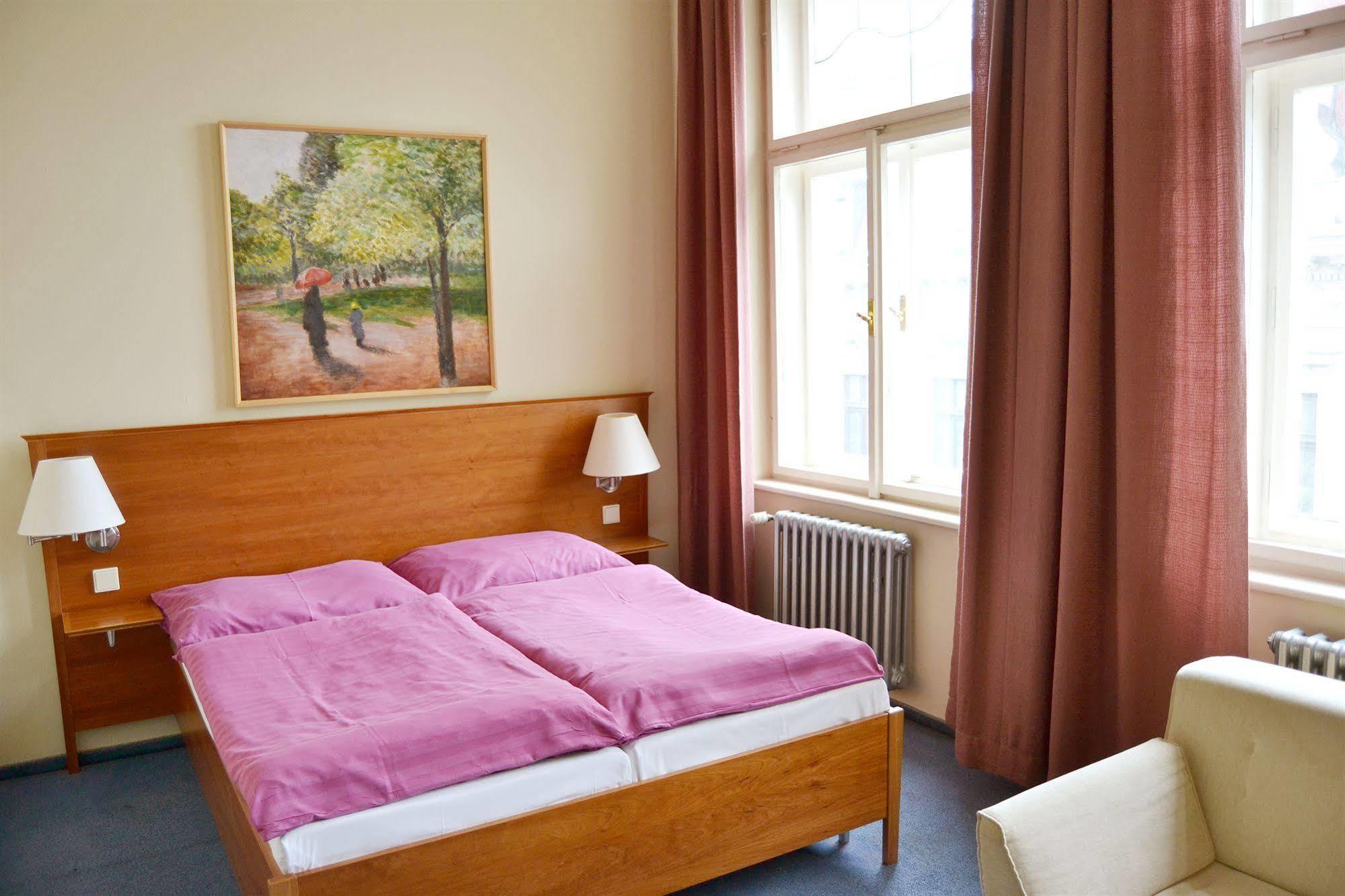 Hotel Praha Liberec Exterior photo